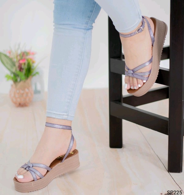 SP225 -  Plataforma Emily